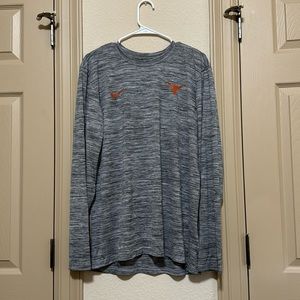 **Texas Longhorns Team Issued** Nike Gray Long Sleeve Dri-fit Shirt